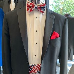 NWOT American Flag Tie & Cummerbund Set